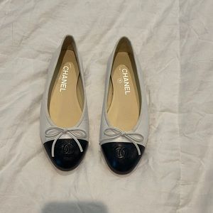 Chanel ballerinas